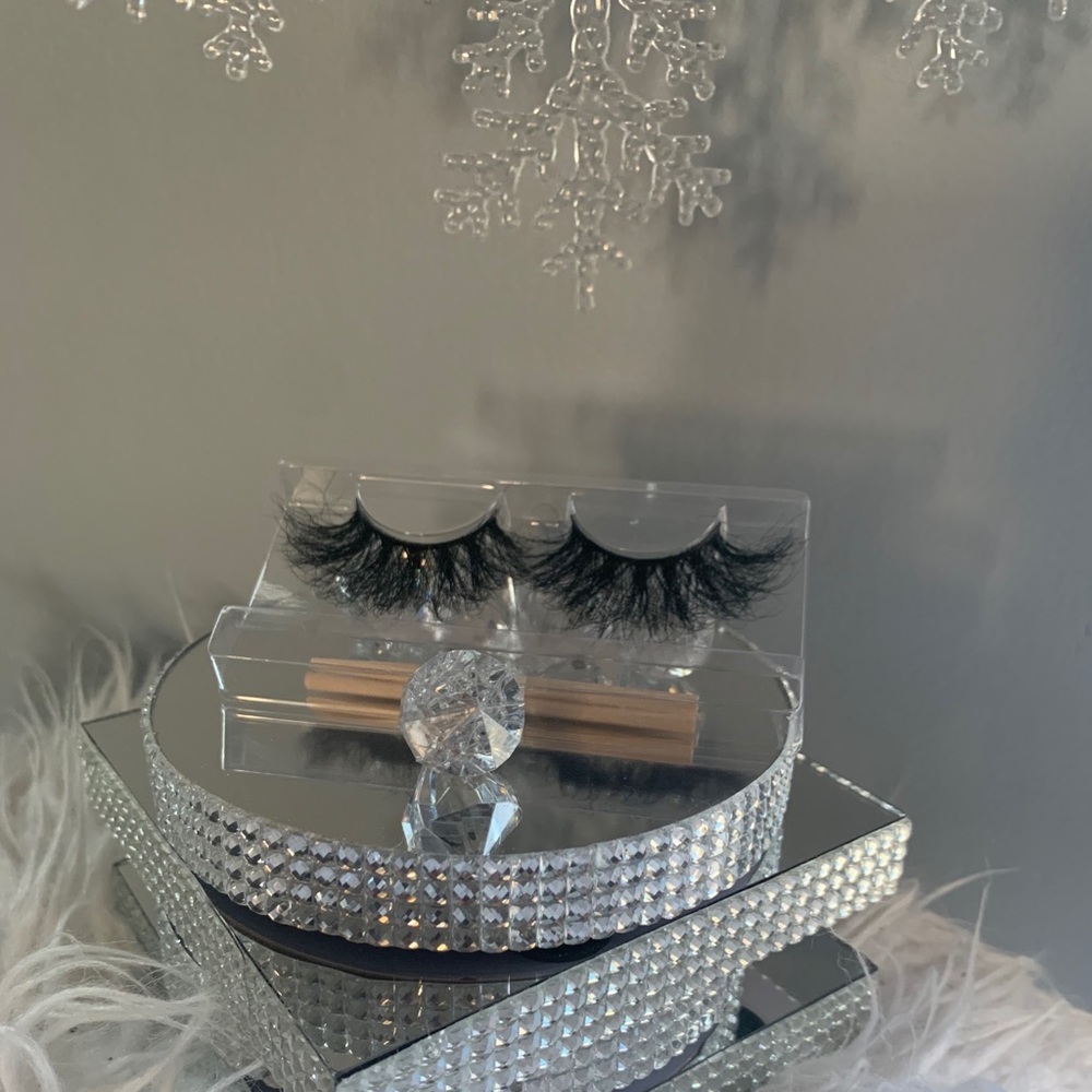 Stratus set